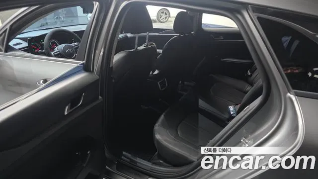 2020 Kia K5 Hybrid 3rd Gen Trendy Sold VIN KNAG141JBLA007770 – side profile