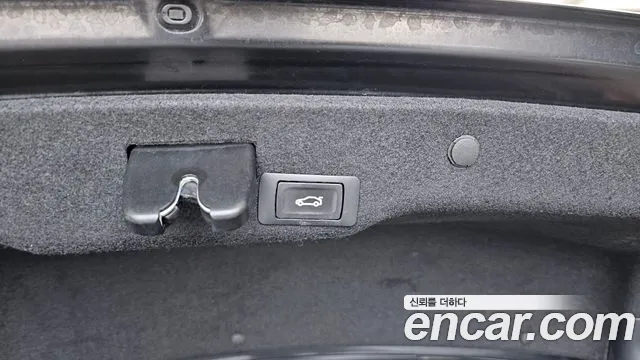 2020 Kia K5 3rd Gen 1.6 Turbo Sold VIN KNAG2412BLA015359 – trunk area