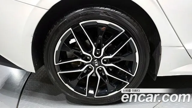 2020 Kia K5 3rd Gen 1.6 Turbo Sold VIN KNAG2412BLA042818 – exterior detail