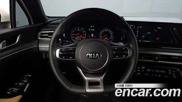 2020 Kia K5 3rd Gen 1.6 Turbo Sold VIN KNAG2412BLA079228 – exterior detail