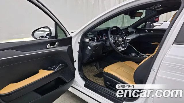 2021 Kia K5 3rd Gen 1.6 Turbo Sold VIN KNAG2412BMA093581 – exterior detail
