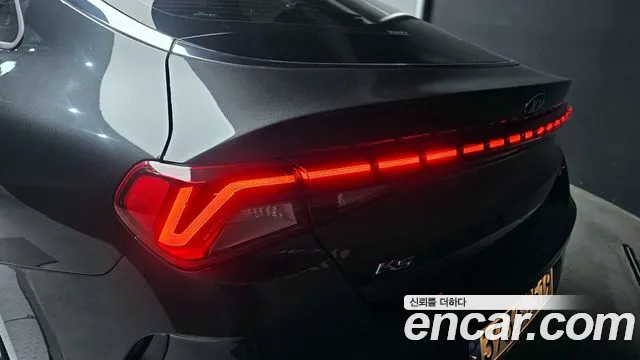 2021 Kia K5 3rd Gen 1.6 Turbo Sold VIN KNAG2412BMA103028 – trunk area