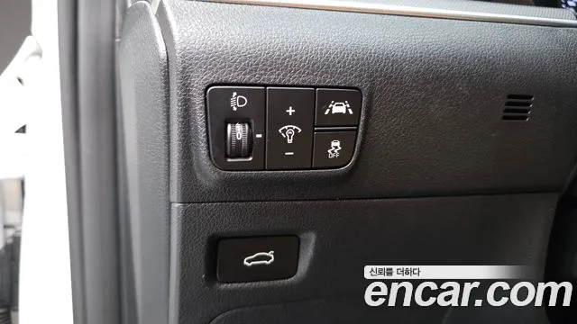 2022 Kia K5 3rd Gen 1.6 Turbo Sold VIN KNAG2412BNA195520 – exterior detail