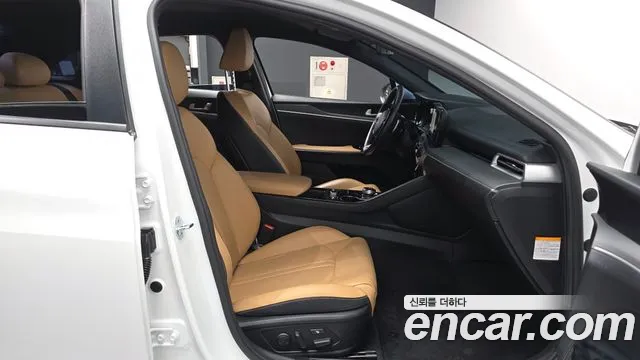 2022 Kia K5 Hybrid 3rd Gen Prestige Sold VIN KNAG241JBNA023210 – side profile