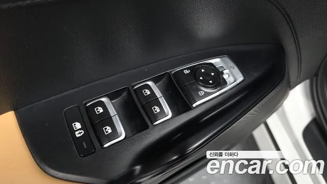 2022 Kia K5 Hybrid 3rd Gen Prestige Sold VIN KNAG241JBNA023210 – undercarriage