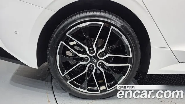 2021 Kia K5 3rd Gen 1.6 Turbo Sold VIN KNAG3412BMA123588 – trunk area