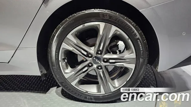 2022 Kia K5 3rd Gen 1.6 Turbo Sold VIN KNAG3412BNA159420 – exterior detail