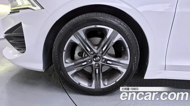 2020 Kia K5 3rd Gen 2.0 Sold VIN KNAG341ABLA000828 – trunk area