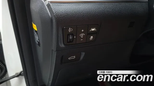 2020 Kia K5 3rd Gen 2.0 Sold VIN KNAG341ABLA001640 – trunk area
