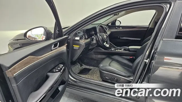 2020 Kia K5 3rd Gen 2.0 Sold VIN KNAG341ABLA036441 – trunk area