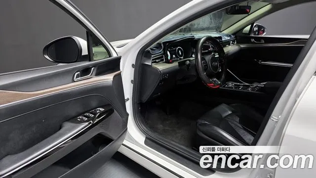2021 Kia K5 3rd Gen 2.0 Sold VIN KNAG341ABMA100655 – interior seats