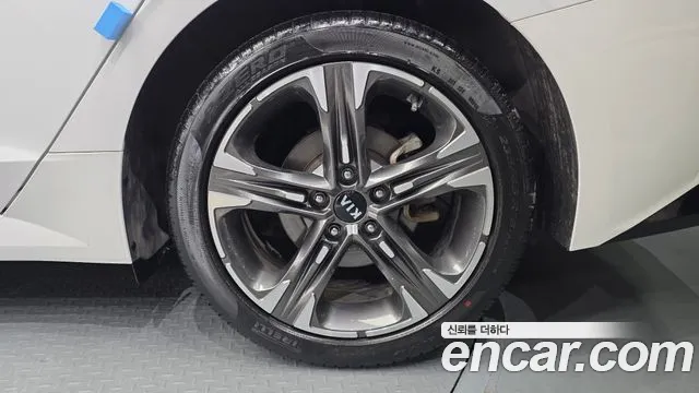 2021 Kia K5 3rd Gen 2.0 Sold VIN KNAG341ABMA128586 – side profile