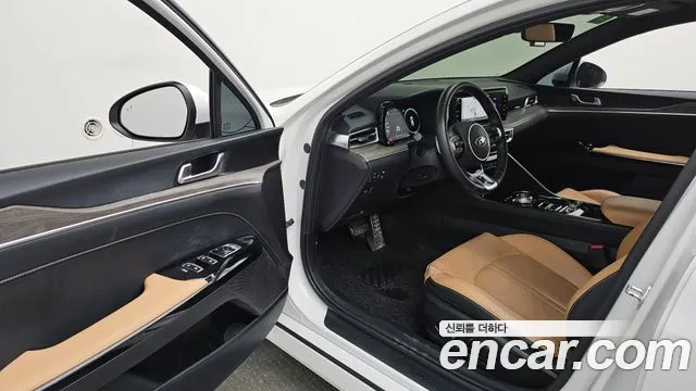 2021 Kia K5 3rd Gen 2.0 Sold VIN KNAG341ABMA135061 – front exterior
