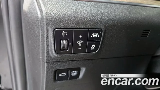 2020 Kia K5 Hybrid 3rd Gen Noblesse Sold VIN KNAG341JBLA008077 – engine bay