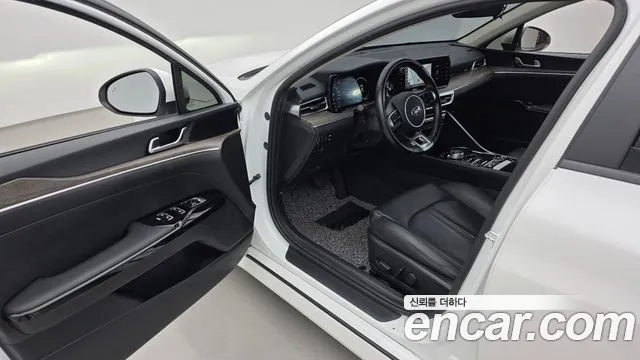 2021 Kia K5 Hybrid 3rd Gen Noblesse Sold VIN KNAG341JBMA016593 – interior seats 2021 Kia K5 Hybrid 3rd Gen Noblesse Sold VIN KNAG341JBMA016593 – interior seats