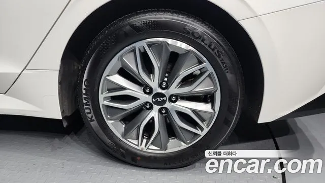 2022 Kia K5 Hybrid 3rd Gen Noblesse Sold VIN KNAG341JBNA026119 – exterior detail