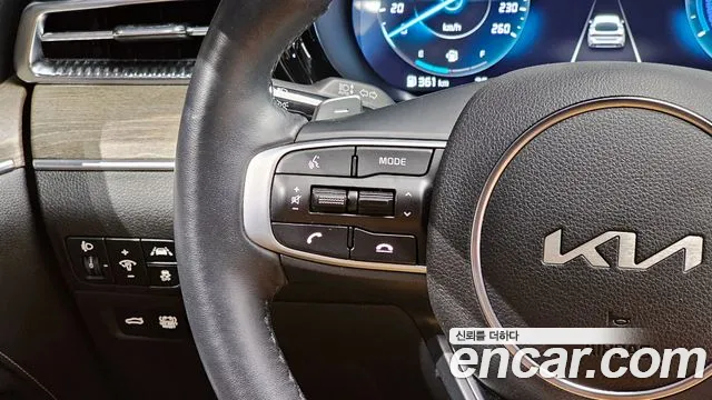 2022 Kia K5 Hybrid 3rd Gen Noblesse Sold VIN KNAG341JBNA026123 – trunk area