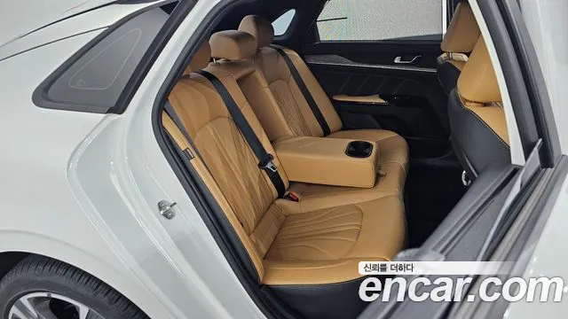 2022 Kia K5 3rd Gen 2.0 Sold VIN KNAG541ABNA182028 – interior seats 2022 Kia K5 3rd Gen 2.0 Sold VIN KNAG541ABNA182028 – interior seats