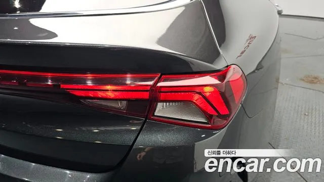 2022 Kia K5 3rd Gen 2.0 LPI(Renter car) Sold VIN KNAG541BBNA152312 – interior seats