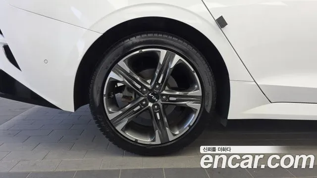 2022 Kia K5 Hybrid 3rd Gen Signature Sold VIN KNAG541JBNA024938 – front exterior