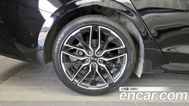 2021 Kia K5 3rd Gen 1.6 Turbo Sold VIN KNAG6412BMA124442 – exterior detail