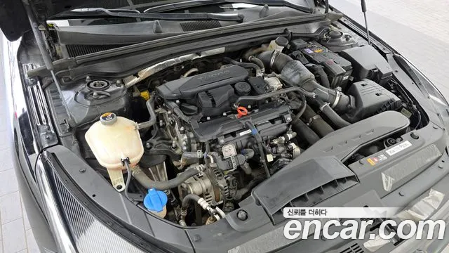 2021 Kia K5 3rd Gen 1.6 Turbo Sold VIN KNAG6412BMA124442 – trunk area