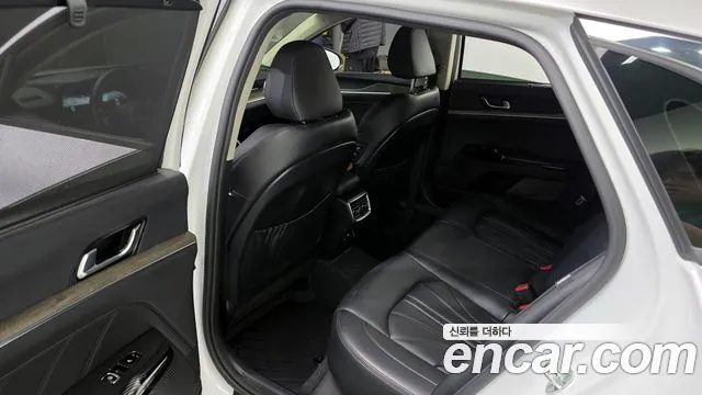 2022 Kia K5 3rd Gen 2.0 LPI Sold VIN KNAG641BBNA192583 – engine bay