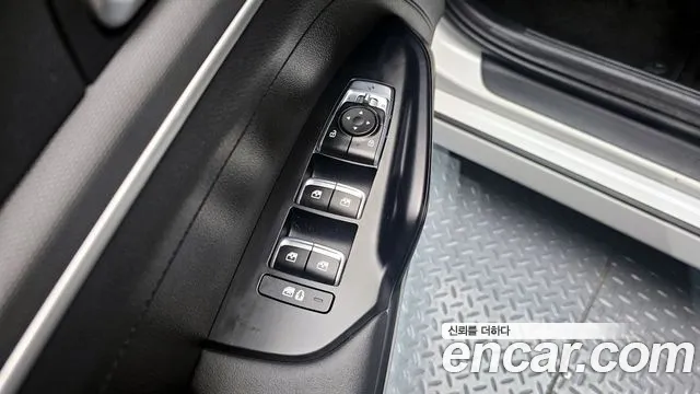 2021 Kia K5 3rd Gen 2.0 LPI(Renter car) Sold VIN KNAG741BBMA096581 – trunk area