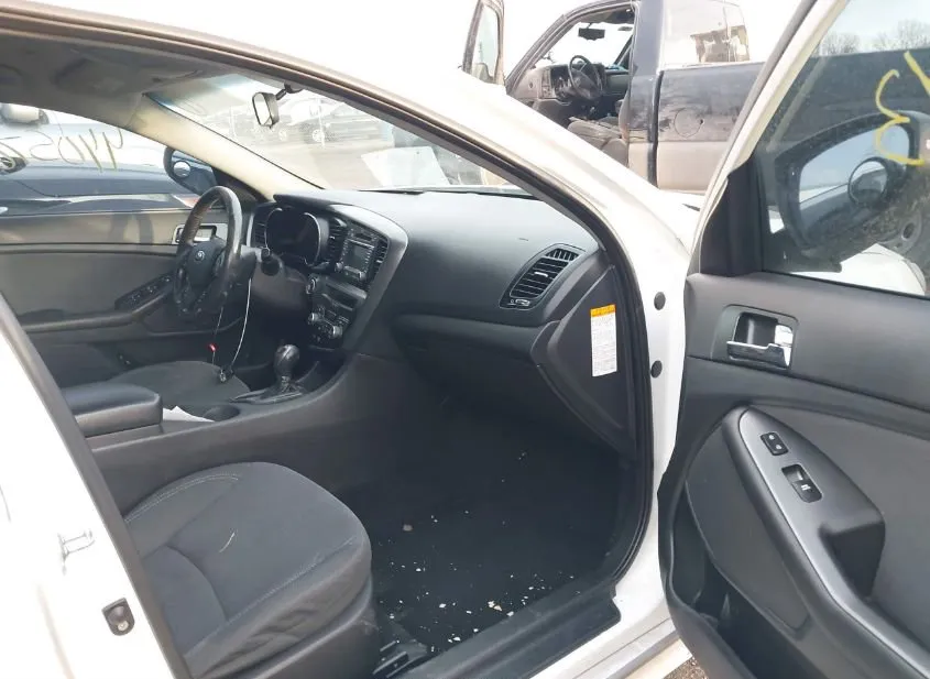 2013 KIA Optima Used VIN KNAGM4AD4D5062230 – side profile 2013 KIA Optima Used VIN KNAGM4AD4D5062230 – side profile