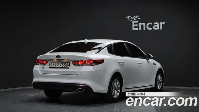 2018 Kia K5 2nd Gen 2.0 MX VIN KNAGS411BJA219371