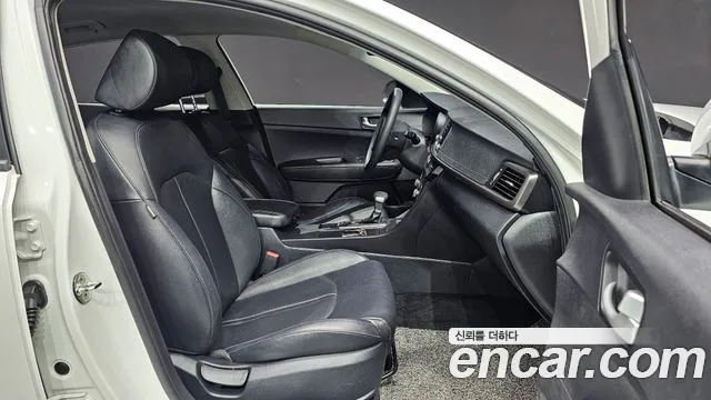 2018 Kia K5 2nd Gen LPI MX Sold VIN KNAGS416BJA201068 – front exterior 2018 Kia K5 2nd Gen LPI MX Sold VIN KNAGS416BJA201068 – front exterior