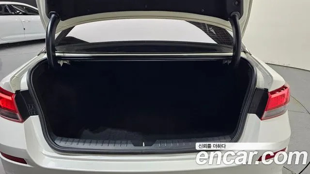 2019 Kia The New K5 2nd Gen 2.0 Sold VIN KNAGU411BKA267243 – trunk area 2019 Kia The New K5 2nd Gen 2.0 Sold VIN KNAGU411BKA267243 – trunk area