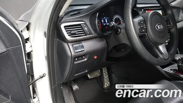 2017 Kia K5 2nd Gen LPI Taxi Sold VIN KNAGU416BHA165843 – photo 20