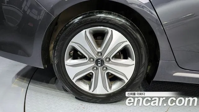 2017 Kia K5 Hybrid 2nd Gen Noblesse VIN KNAGW41EBHA012192