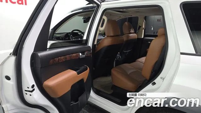 2018 Kia The New Mohave Diesel 3.0 4WD Sold VIN KNAKN814DJA180448 – exterior detail