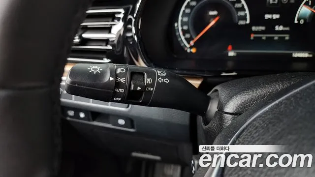 2020 Kia Mohave The Master Diesel 3.0 4WD 6-Seater Sold VIN KNAKN814DLA200016 – dashboard