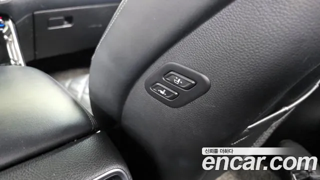 2021 Kia Mohave The Master Diesel 3.0 4WD 5-Seater Sold VIN KNAKN814DMA217194 – dashboard