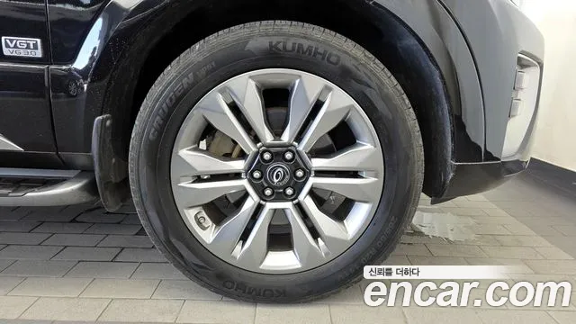 2021 Kia Mohave The Master Diesel 3.0 4WD 5-Seater Sold VIN KNAKN814DMA217194 – exterior detail