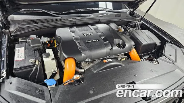 2021 Kia Mohave The Master Diesel 3.0 4WD 6-Seater Sold VIN KNAKN814DMA217399 – trunk area
