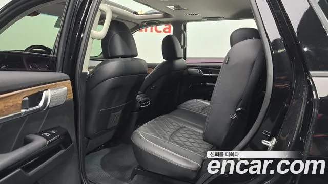 2021 Kia Mohave The Master Diesel 3.0 4WD 7-Seater Sold VIN KNAKN814DMA226968 – exterior detail