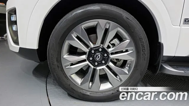 2021 Kia Mohave The Master Diesel 3.0 4WD 7-Seater Sold VIN KNAKN814DMA228028 – exterior detail