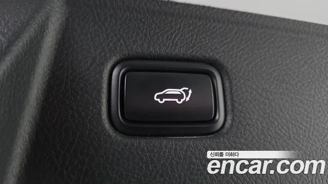 2021 Kia Mohave The Master Diesel 3.0 4WD 7-Seater Sold VIN KNAKN814DMA228028 – trunk area
