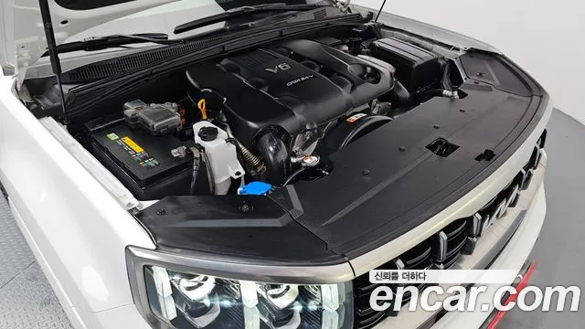 2022 Kia Mohave The Master Diesel 3.0 4WD 6-Seater Sold VIN KNAKN814DNA239110 – exterior detail