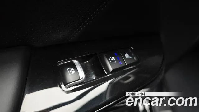2022 Kia Mohave The Master Diesel 3.0 4WD 6-Seater Sold VIN KNAKN814DNA239966 – photo 19 2022 Kia Mohave The Master Diesel 3.0 4WD 6-Seater Sold VIN KNAKN814DNA239966 – photo 19