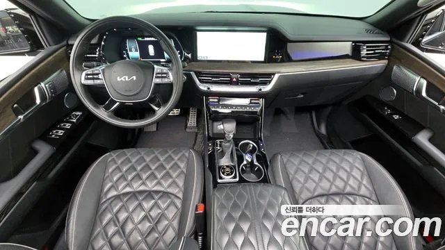 2022 Kia Mohave The Master Diesel 3.0 4WD 6-Seater Sold VIN KNAKN814DNA241329 – trunk area