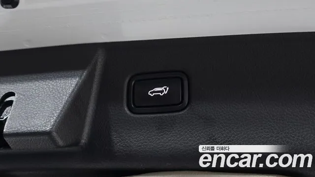 2022 Kia Mohave The Master Diesel 3.0 4WD 6-Seater Sold VIN KNAKN814DNA242878 – undercarriage 2022 Kia Mohave The Master Diesel 3.0 4WD 6-Seater Sold VIN KNAKN814DNA242878 – undercarriage
