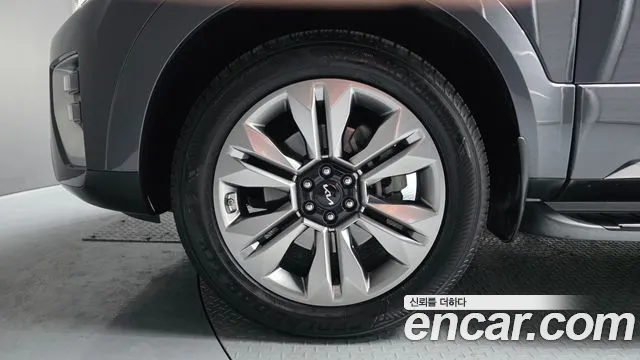 2024 Kia Mohave The Master Diesel 3.0 4WD 5-Seater Sold VIN KNAKN814DRA252486 – trunk area