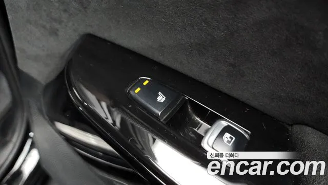 2021 Kia Mohave The Master Diesel 3.0 4WD 7-Seater Sold VIN KNAKR814DMA228750 – interior seats