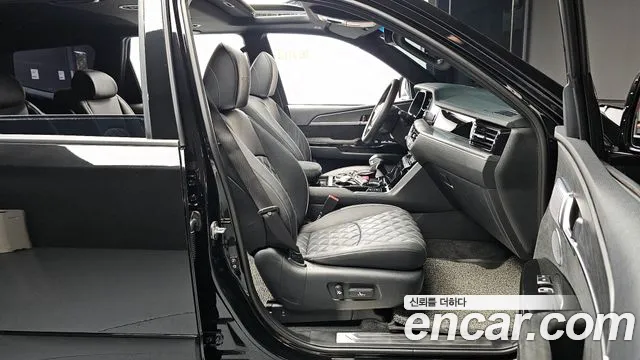 2022 Kia Mohave The Master Diesel 3.0 4WD 6-Seater Sold VIN KNAKR814DNA243573 – interior seats