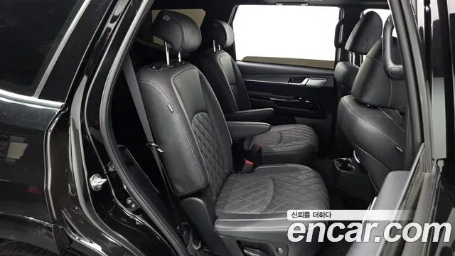 2022 Kia Mohave The Master Diesel 3.0 4WD 6-Seater Sold VIN KNAKR814DNA244359 – interior seats 2022 Kia Mohave The Master Diesel 3.0 4WD 6-Seater Sold VIN KNAKR814DNA244359 – interior seats